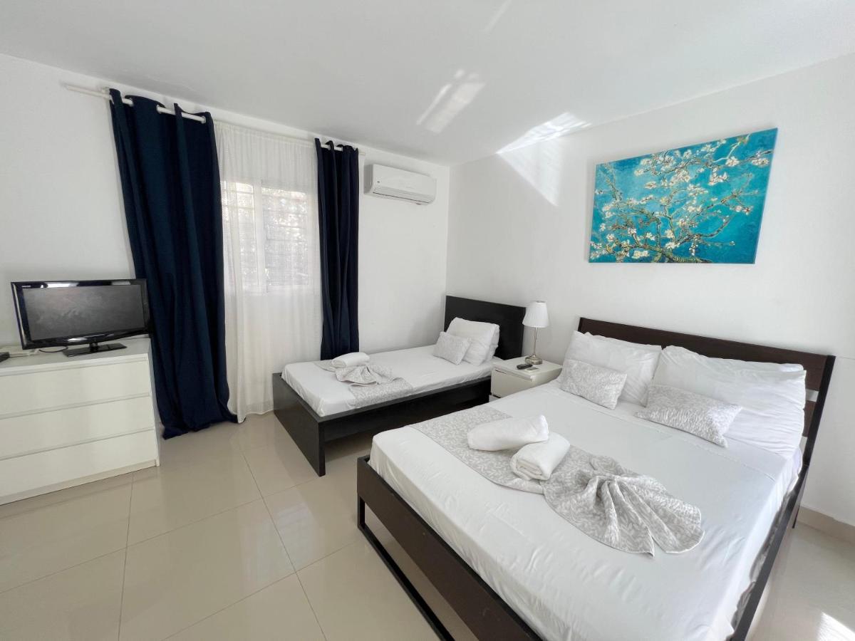 Sol Caribe Suites - Playa Los Corales - Beach Club, Wifi, Swimming Pool Punta Cana Room photo